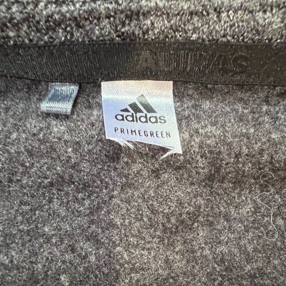 NWOT ADIDAS Heathered Fleece Crewneck Sweatshirt (XS)‎ - Picture 7 of 10